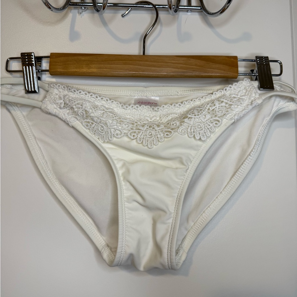 White Lace Bikini Bottom M | Xhiliration | Mix & Match Swim